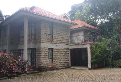 4 Bed Townhouse with En Suite in Karen