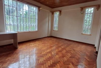 4 Bed Apartment in Spring Valley - 4