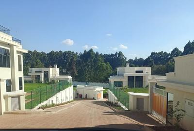 6 Bed House with En Suite at - 2