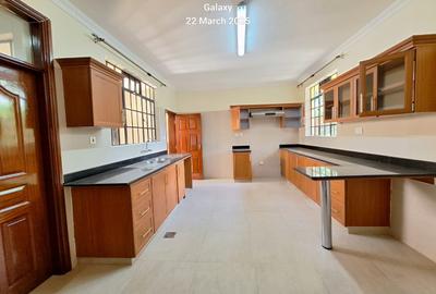 4 Bed Townhouse with En Suite at Chalbi Drive - 2