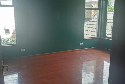 5 Bed Villa with En Suite at Bogani