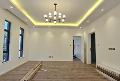 5 Bed Villa with En Suite at Lavington - 4