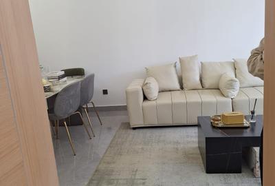 2 Bed Apartment with En Suite in Lavington