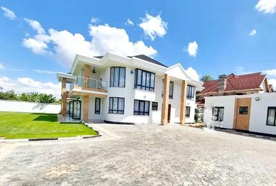 6 Bed House with Garden at Runda Mushroom.