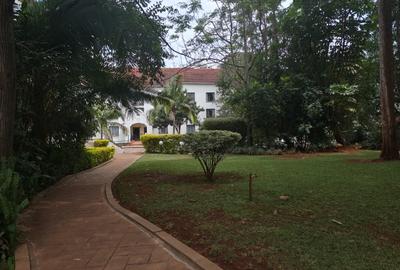 3 Bed Apartment with Backup Generator in Muthaiga