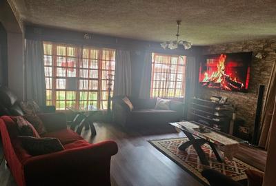 4 Bed Townhouse with En Suite in Lavington - 4