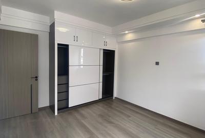 1 Bed Apartment with Gym in Kilimani - 3