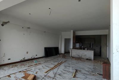 Serviced 3 Bed Apartment with En Suite at Serena Road - 4