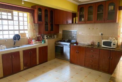 5 Bed Townhouse with En Suite in Kahawa Sukari