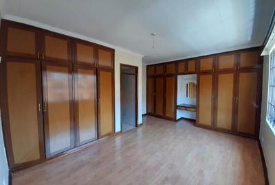 3 Bed Apartment with En Suite at Kileleshwa