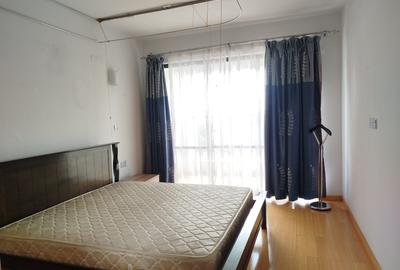 Furnished 3 Bed Apartment with En Suite in Brookside - 4