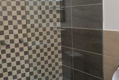 3 Bed Apartment with En Suite in Riverside