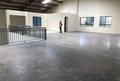 11,765 ft² Warehouse in Mombasa Road