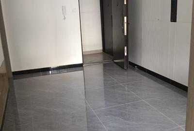 1 Bed Apartment with En Suite at Chania Avenue - 4