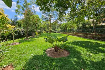 4 Bed House with En Suite in Runda