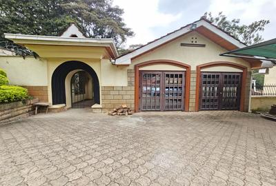 4 Bed House with En Suite in Muthaiga