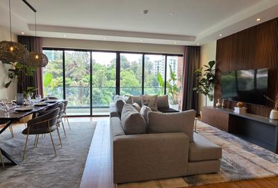 3 Bed Apartment in Riverside - 4