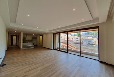 3 Bed Apartment with En Suite in Spring Valley - 3