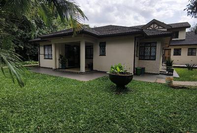 2 Bed House with Backup Generator at Old Runda