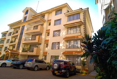 2 Bed Apartment with En Suite at Brookside