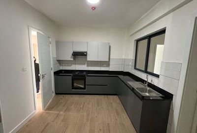 2 Bed Apartment with En Suite at Valley Arcade - 2