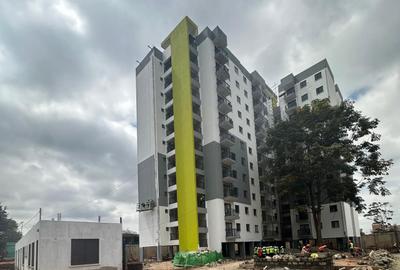 1 Bed Apartment with Swimming Pool in Riruta