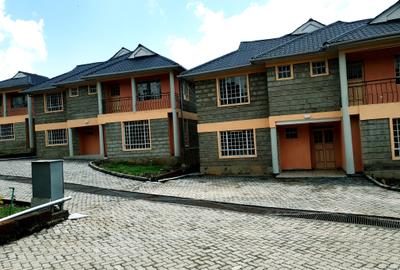 5 Bed Townhouse with En Suite in Ongata Rongai