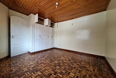 4 Bed Townhouse with En Suite at Kileleshwa