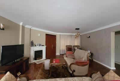 2 Bed Apartment with En Suite in Kileleshwa