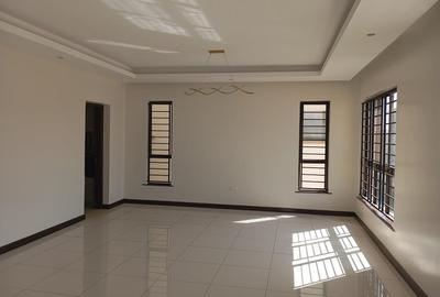3 Bed Apartment with En Suite at General Mathenge