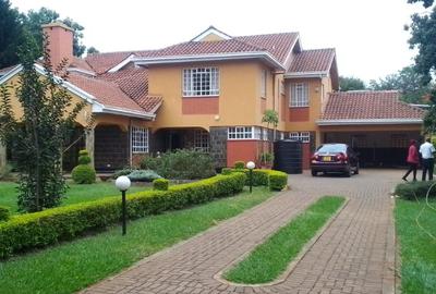 4 Bed Villa with En Suite in Runda