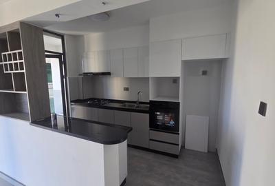 Serviced 2 Bed Apartment with En Suite in Kilimani - 2