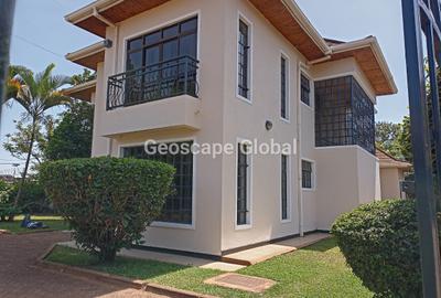 4 Bed House with En Suite in Kiambu Road