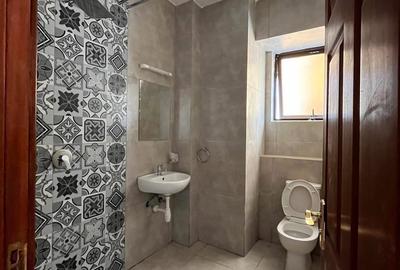 Serviced 2 Bed Apartment with En Suite in Loresho - 3