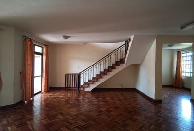 4 Bed Apartment with En Suite at Rhapta Road - 4