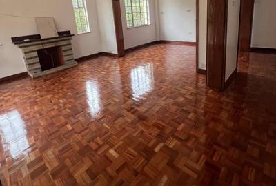 4 Bed Townhouse with En Suite in Loresho - 2