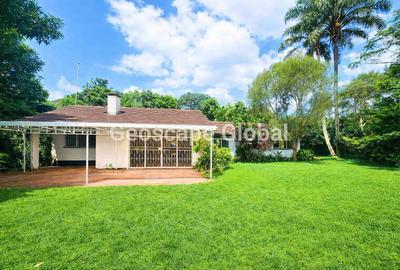 5 Bed House with En Suite in Kyuna - 4