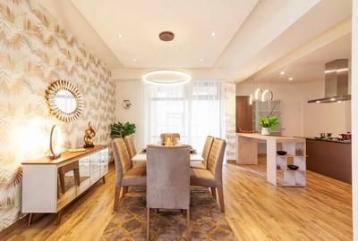 3 Bed Apartment with En Suite in Riverside - 3