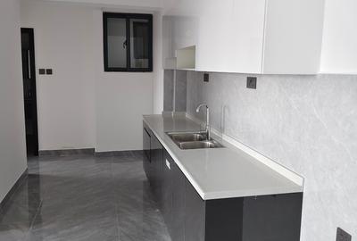 1 Bed Apartment with Staff Quarters in Kilimani - 3