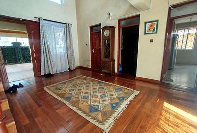 4 Bed House with En Suite at 5 Acre Close - 3