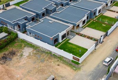 3 Bed House with En Suite in Kitengela - 2