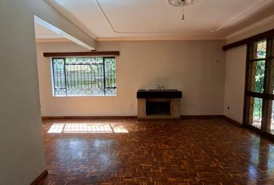 5 Bed House with Staff Quarters in Nyari - 3