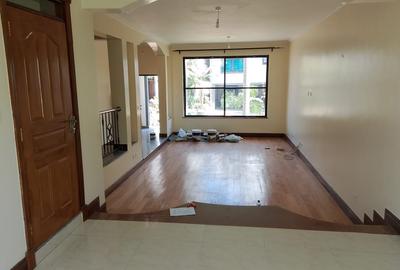 4 Bed Townhouse with En Suite in Runda - 3