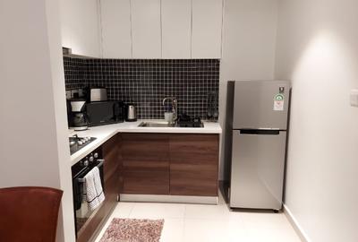 Serviced 2 Bed Apartment with En Suite at Lavington - 3