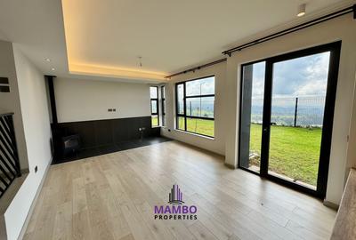 4 Bed Villa with En Suite at Red Hill Rd