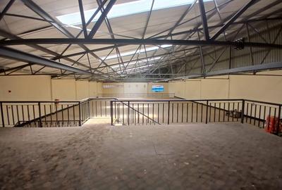 10,000 ft² Warehouse with Parking in Ruiru - 4