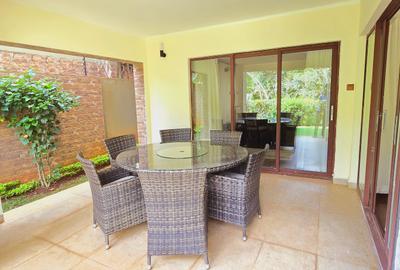 5 Bed Townhouse with En Suite at Convent Drive