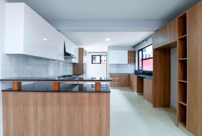 4 Bed Villa with En Suite at Ruiru - 3