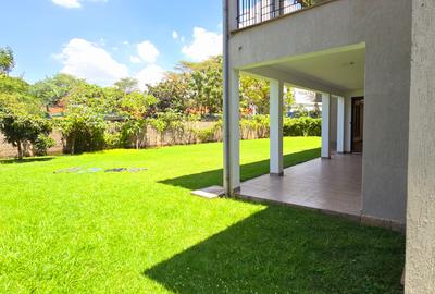 6 Bed Townhouse with En Suite at Apple Cross