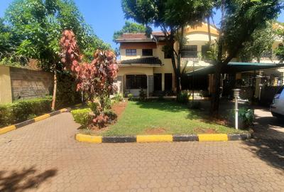 4 Bed Townhouse with En Suite in Lavington